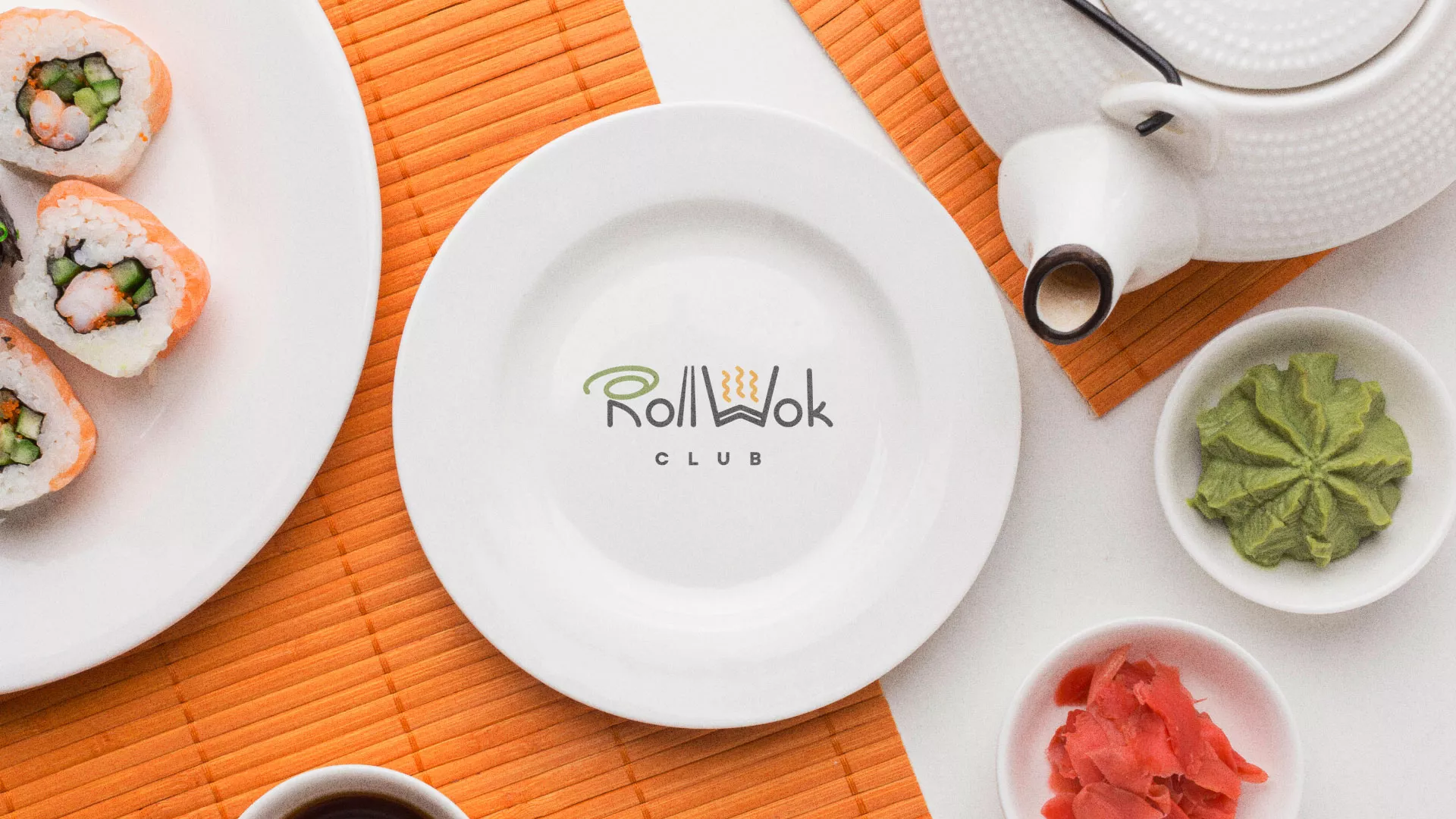 Разработка логотипа и фирменного стиля в Советске для суши-бара «Roll Wok Club» Разработка логотипа и фирменного стиля в Советске для суши-бара «Roll Wok Club»
